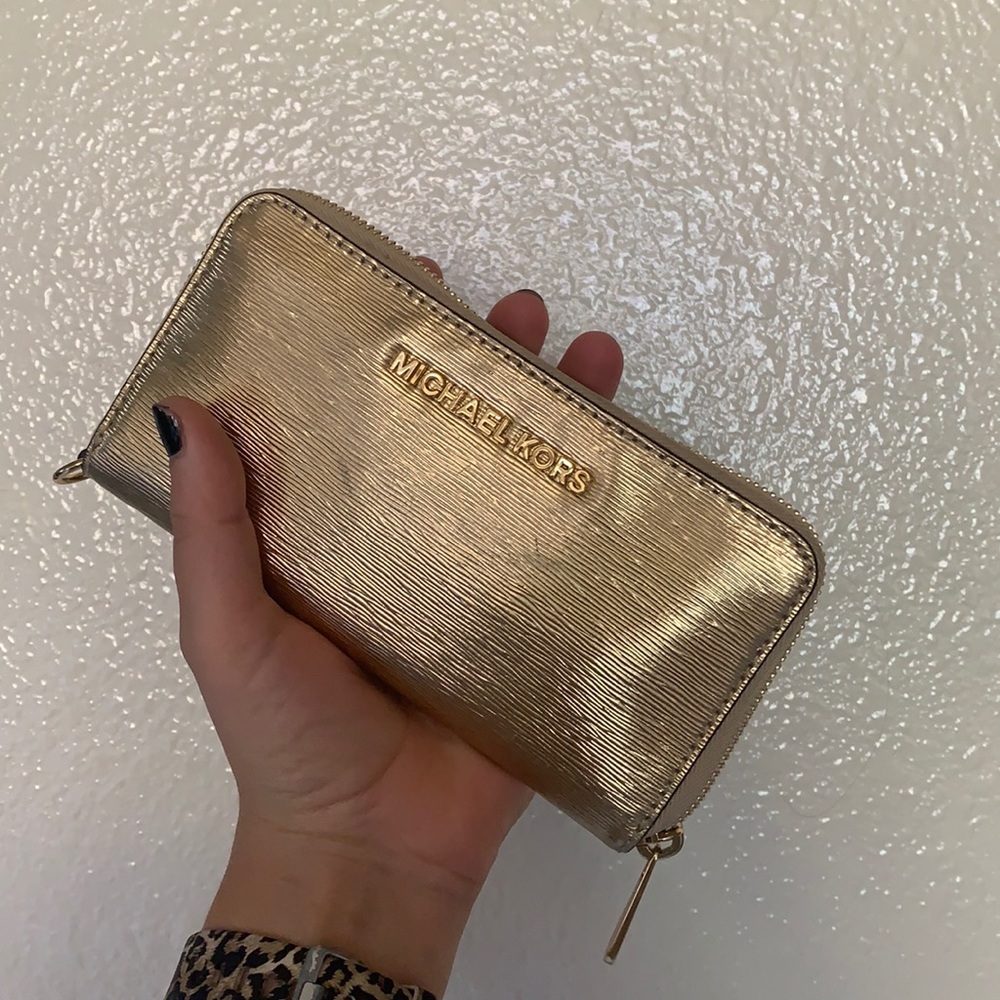 Michael Kors wallet